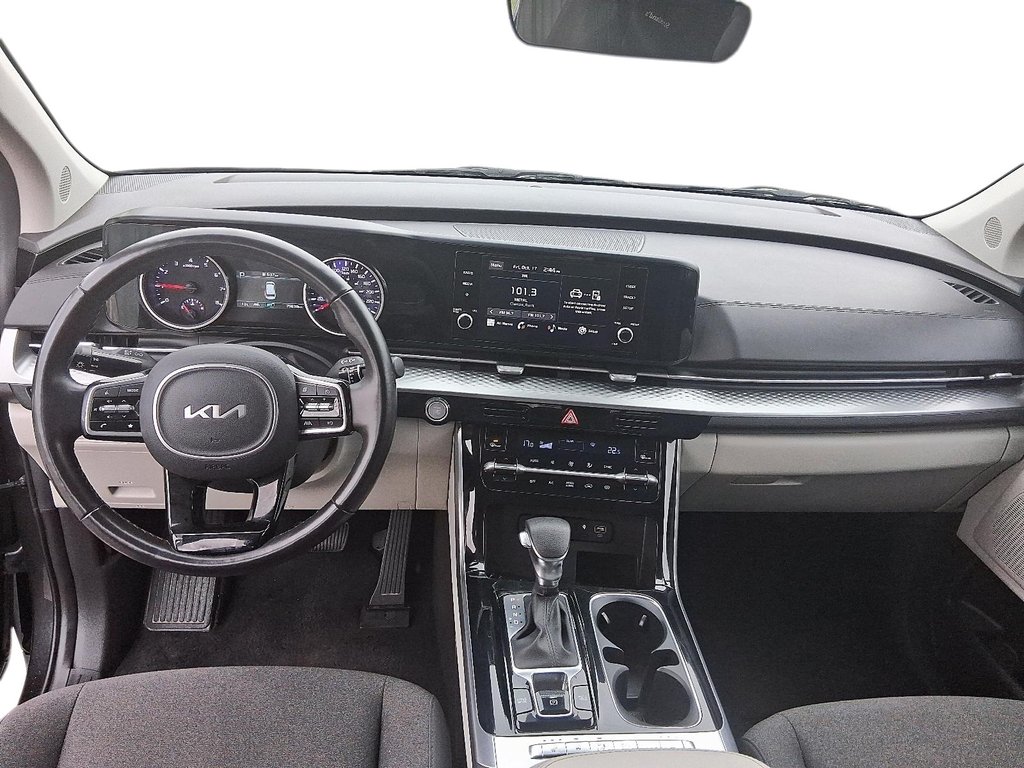 2024 Kia Carnival LX+ FWD in Stratford, Ontario - 11 - w1024h768px