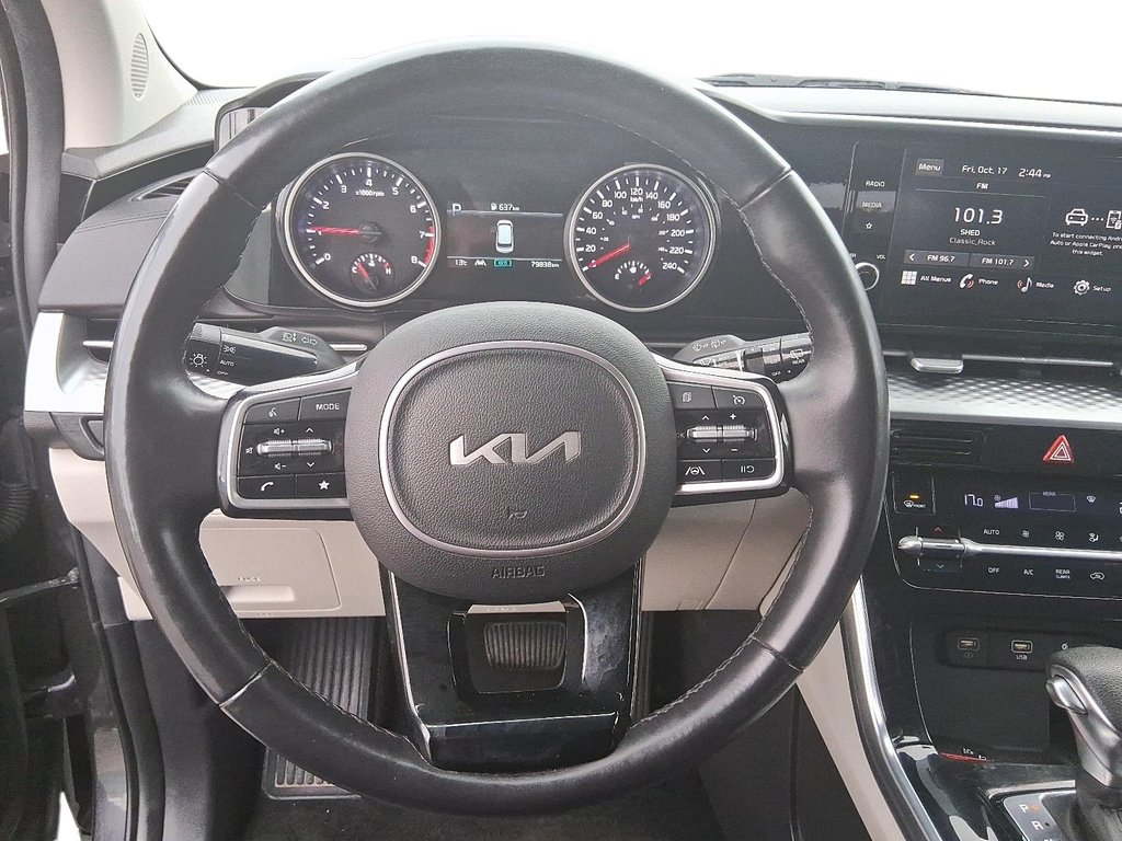 2024 Kia Carnival LX+ FWD in Stratford, Ontario - 13 - w1024h768px
