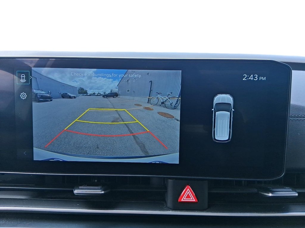 2025 Kia Carnival LX FWD in Stratford, Ontario - 18 - w1024h768px