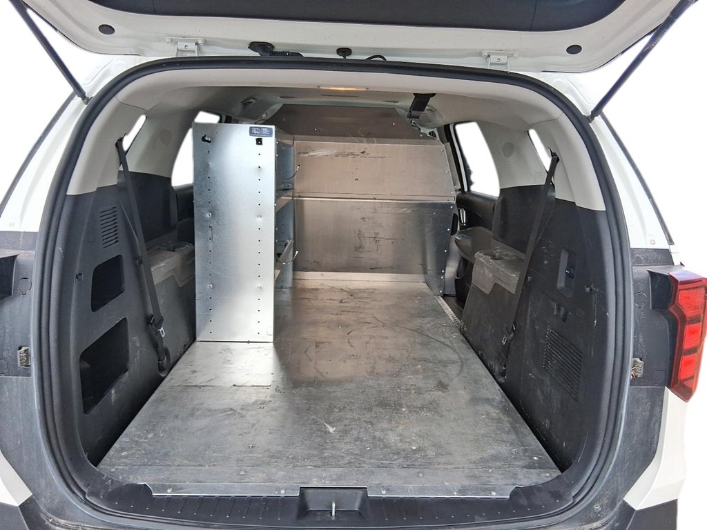 2025 Kia Carnival LX FWD in Stratford, Ontario - 6 - w1024h768px