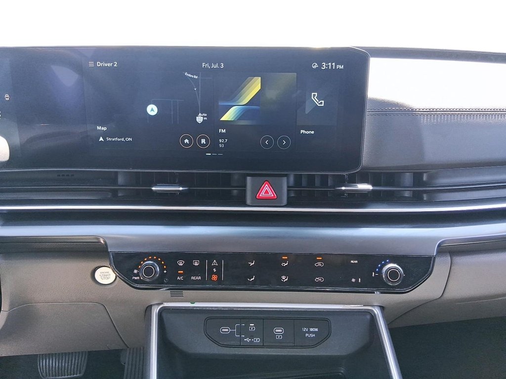 2025 Kia Carnival LX FWD in Stratford, Ontario - 16 - w1024h768px