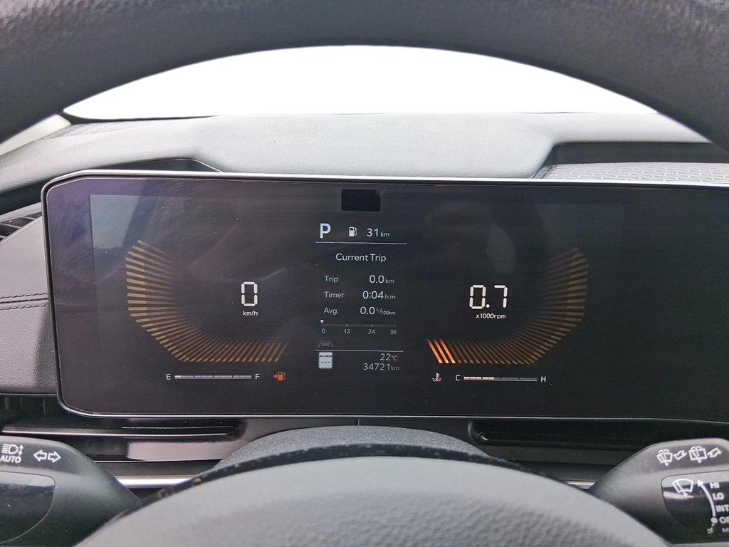 2025 Kia Carnival LX FWD in Stratford, Ontario - 13 - w1024h768px