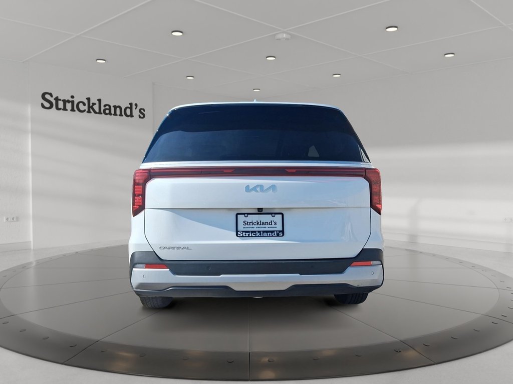 2025 Kia Carnival LX FWD in Stratford, Ontario - 3 - w1024h768px