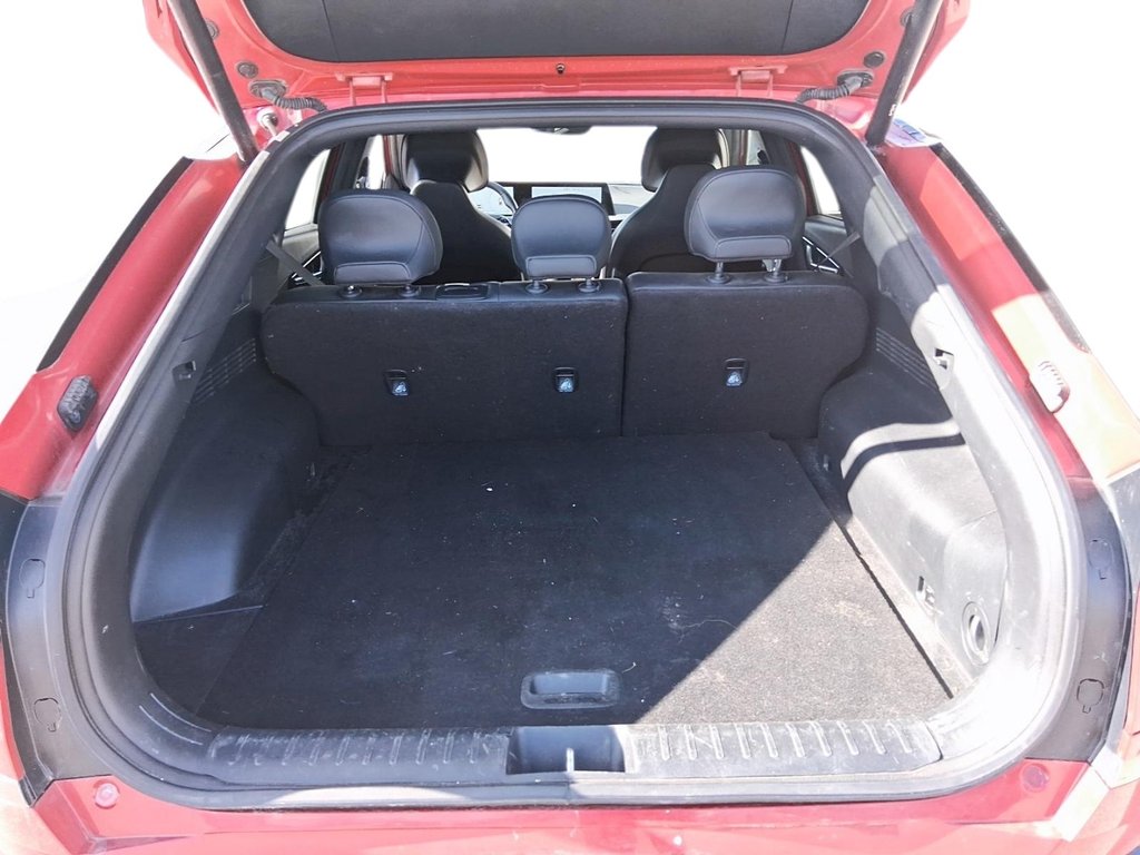2022 Kia Ev6 AWD LR w/ GT-Line Pkg 1 in Stratford, Ontario - 6 - w1024h768px