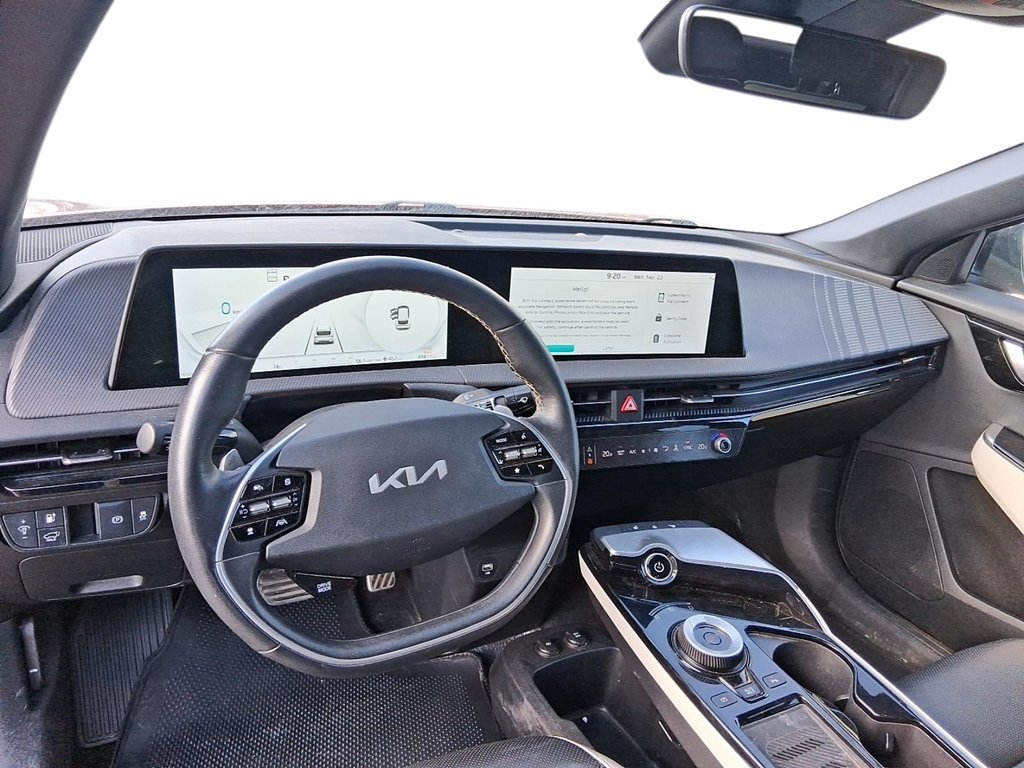 2022 Kia Ev6 AWD LR w/ GT-Line Pkg 1 in Stratford, Ontario - 11 - w1024h768px