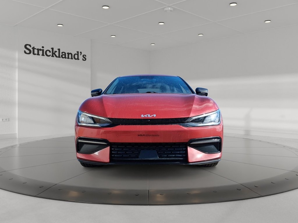 2022 Kia Ev6 AWD LR w/ GT-Line Pkg 1 in Stratford, Ontario - 2 - w1024h768px