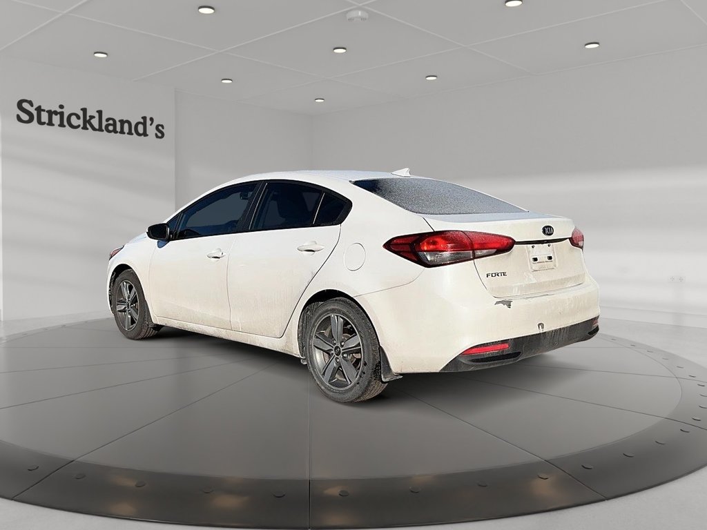 2018 Kia Forte LX+ at in Stratford, Ontario - 4 - w1024h768px