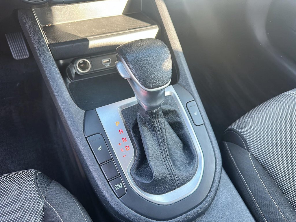 2022 Kia Forte Sedan LX IVT in Stratford, Ontario - 14 - w1024h768px