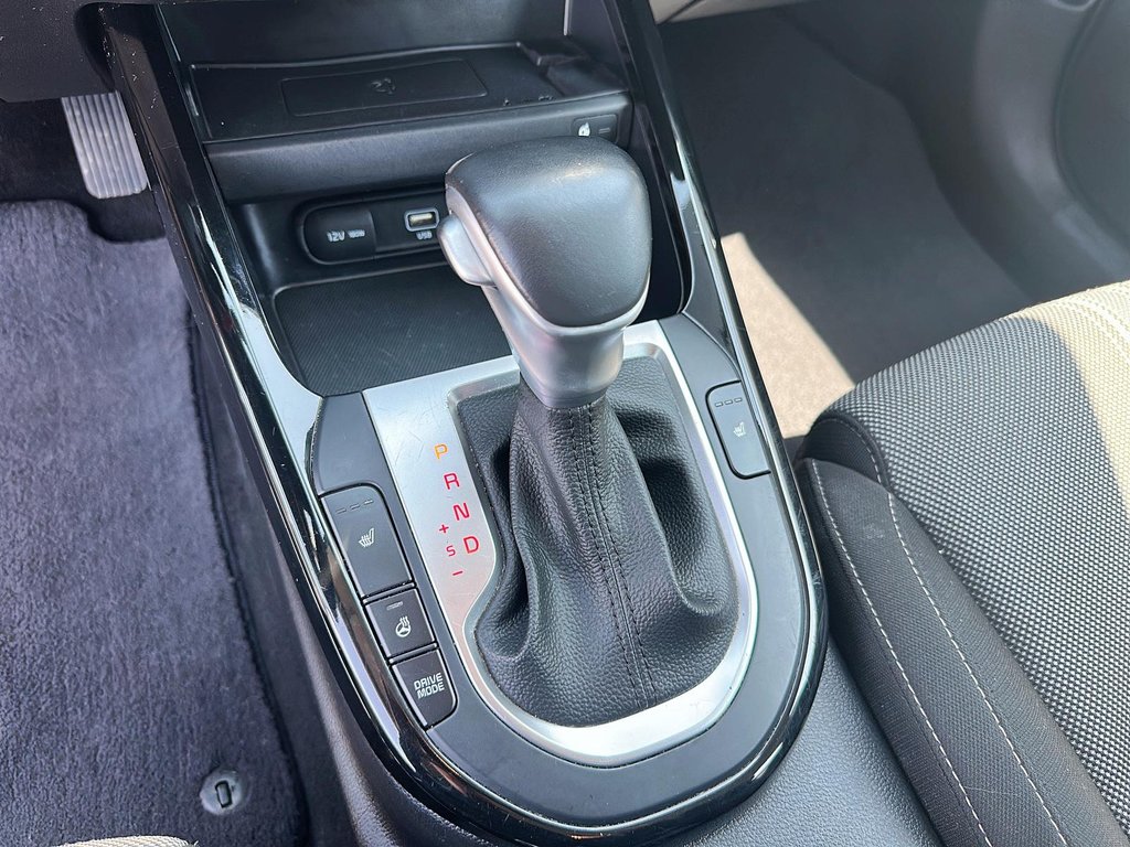 2022 Kia Forte Sedan EX IVT in Stratford, Ontario - 14 - w1024h768px