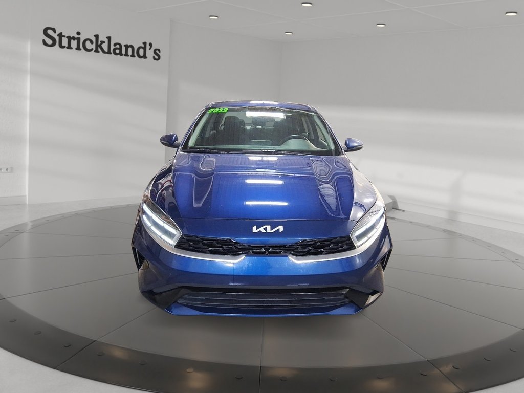 2023 Kia Forte Sedan EX+ IVT in Stratford, Ontario - 2 - w1024h768px