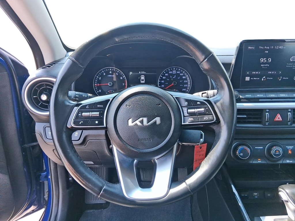 2023 Kia Forte Sedan EX+ IVT in Stratford, Ontario - 12 - w1024h768px