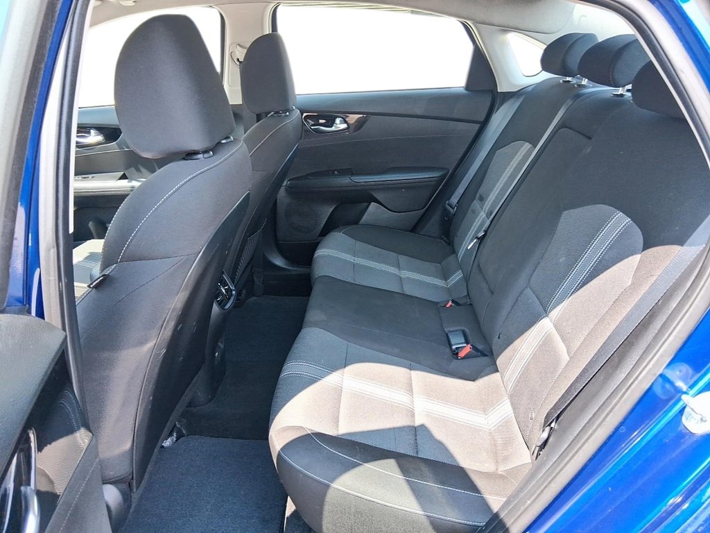 2023 Kia Forte Sedan EX+ IVT in Stratford, Ontario - 9 - w1024h768px