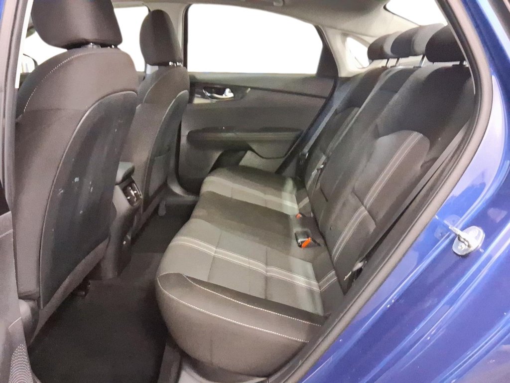 2023 Kia Forte Sedan EX+ IVT in Stratford, Ontario - 9 - w1024h768px
