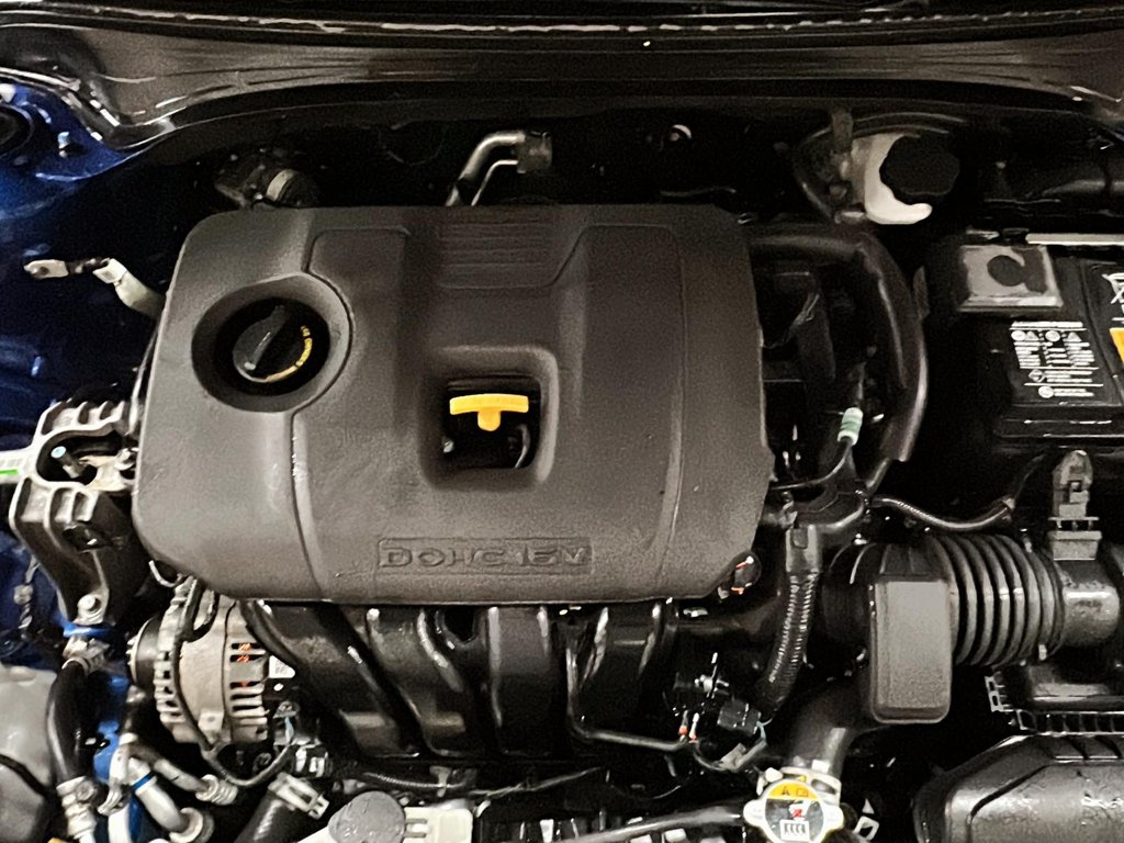 2024 Kia Forte EX IVT in Stratford, Ontario - 7 - w1024h768px