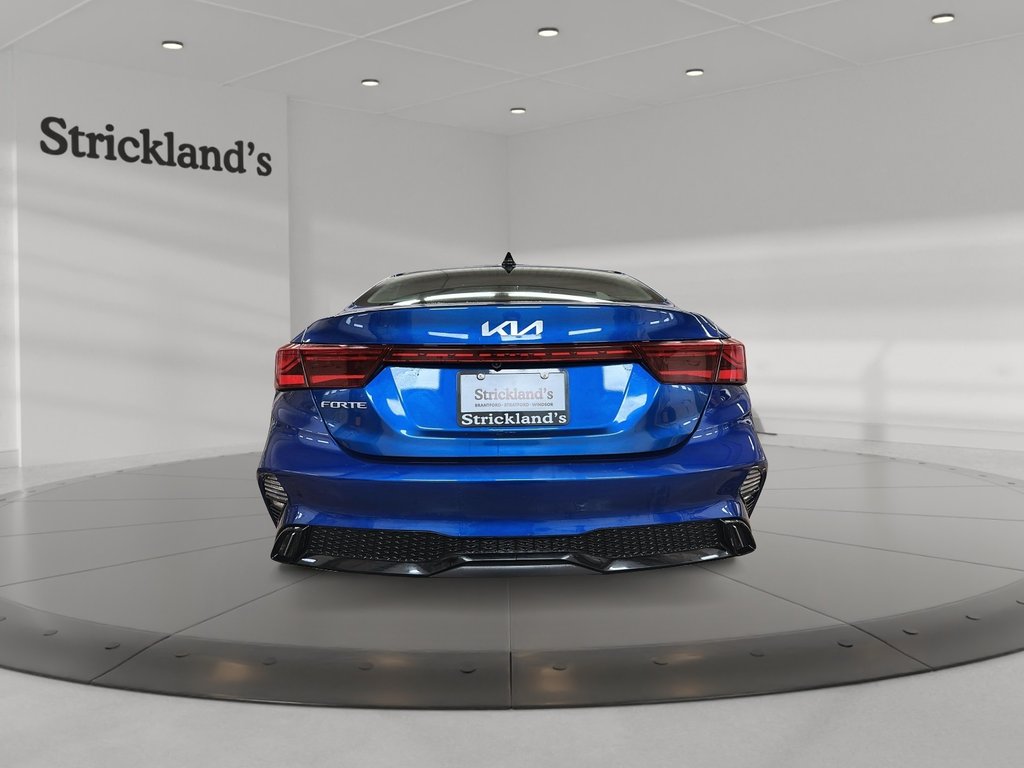2024 Kia Forte EX IVT in Stratford, Ontario - 3 - w1024h768px