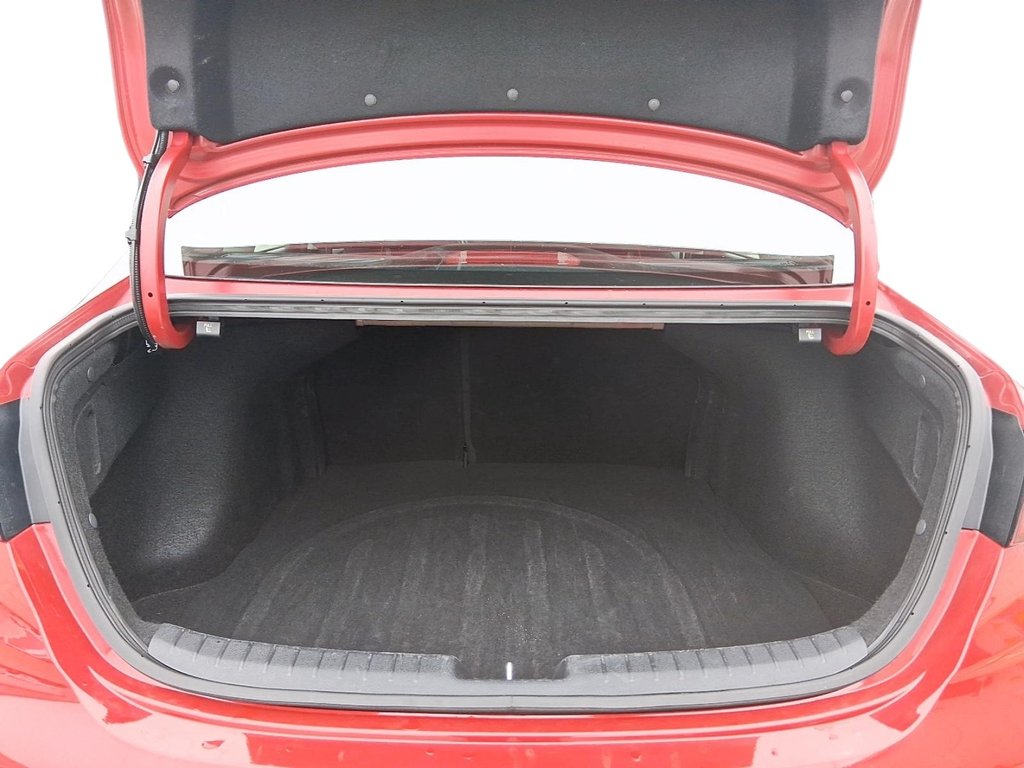 2024 Kia Forte EX IVT in Stratford, Ontario - 6 - w1024h768px