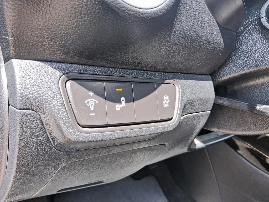 2024 Kia Forte EX IVT in Stratford, Ontario - 17 - w1024h768px