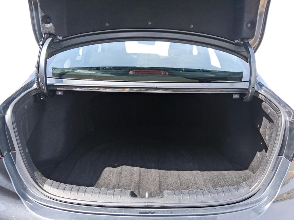 2024 Kia Forte EX IVT in Stratford, Ontario - 6 - w1024h768px