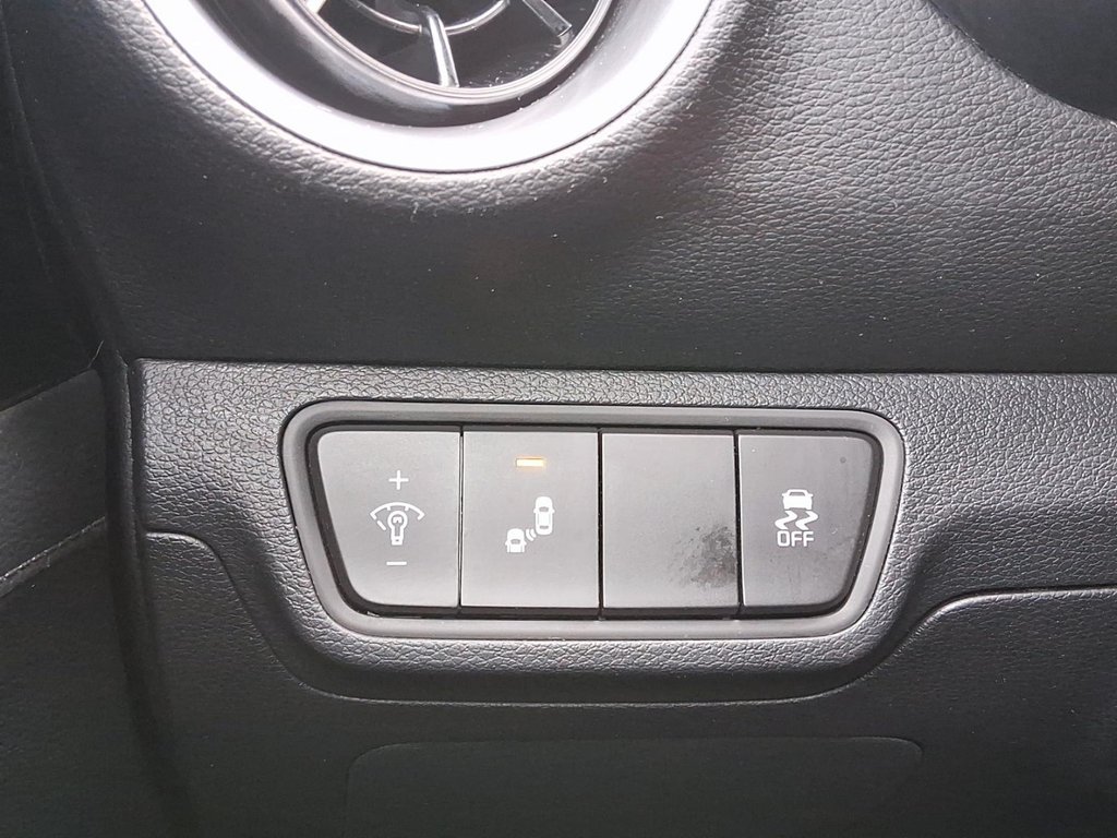 2024 Kia Forte EX IVT in Stratford, Ontario - 16 - w1024h768px