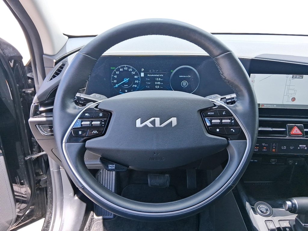 2023 Kia Niro HEV EX Premium in Stratford, Ontario - 12 - w1024h768px