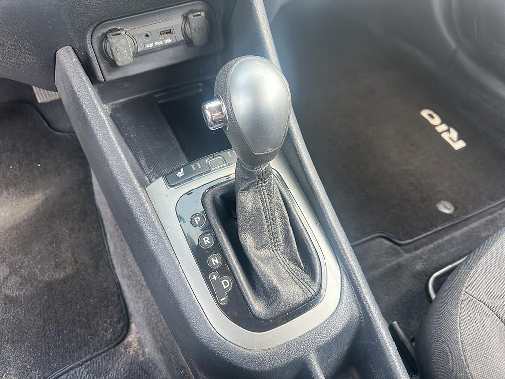 2015 Kia Rio EX at in Stratford, Ontario - 13 - w1024h768px