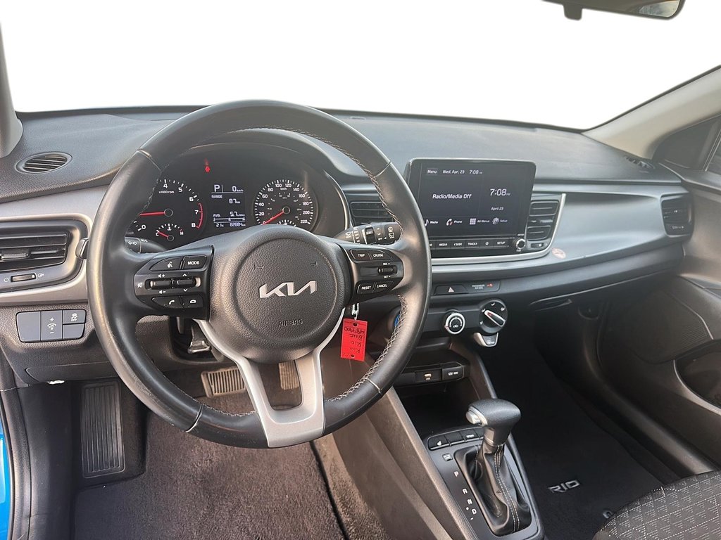 2022 Kia Rio (5) LX+ IVT in Stratford, Ontario - 9 - w1024h768px