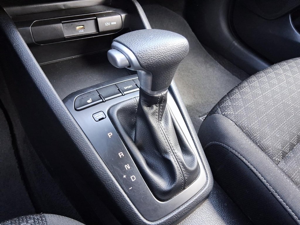 2023 Kia Rio (5) LX+ IVT in Stratford, Ontario - 16 - w1024h768px