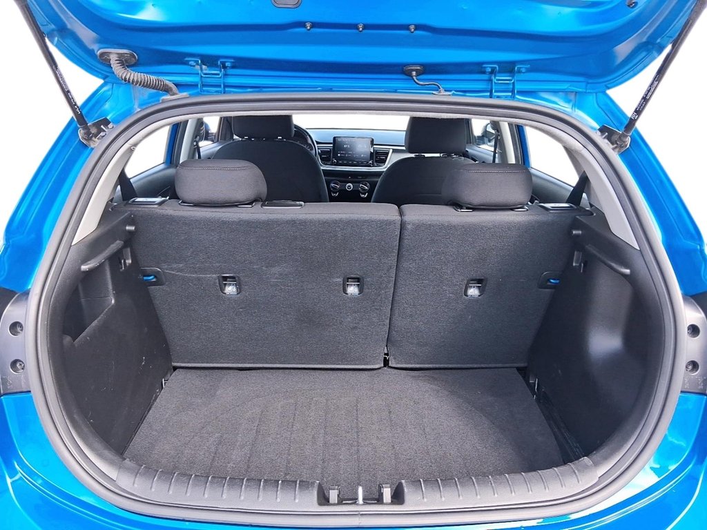 2023 Kia Rio (5) LX+ IVT in Stratford, Ontario - 6 - w1024h768px