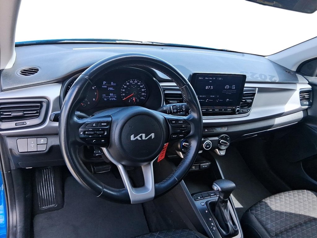 2023 Kia Rio (5) LX+ IVT in Stratford, Ontario - 10 - w1024h768px