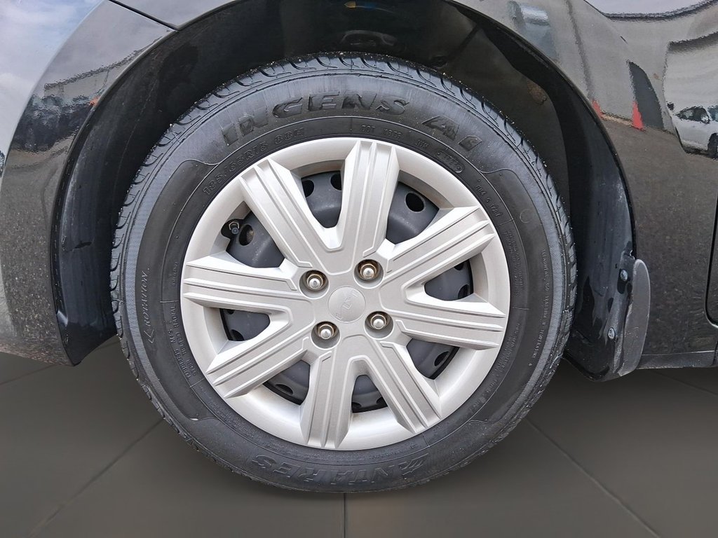 2023 Kia Rio (5) LX+ IVT in Stratford, Ontario - 7 - w1024h768px