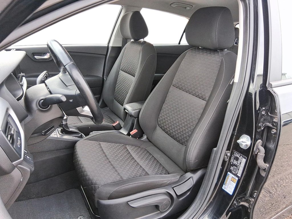 2023 Kia Rio (5) LX+ IVT in Stratford, Ontario - 8 - w1024h768px