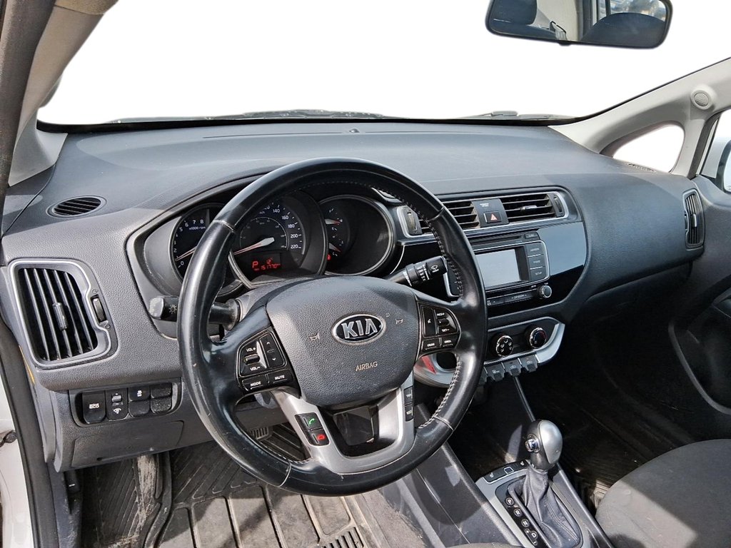 2017 Kia Rio5 EX Special Edition in Stratford, Ontario - 10 - w1024h768px