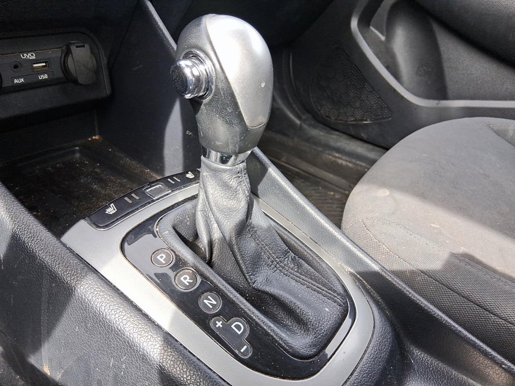 2017 Kia Rio5 EX Special Edition in Stratford, Ontario - 16 - w1024h768px