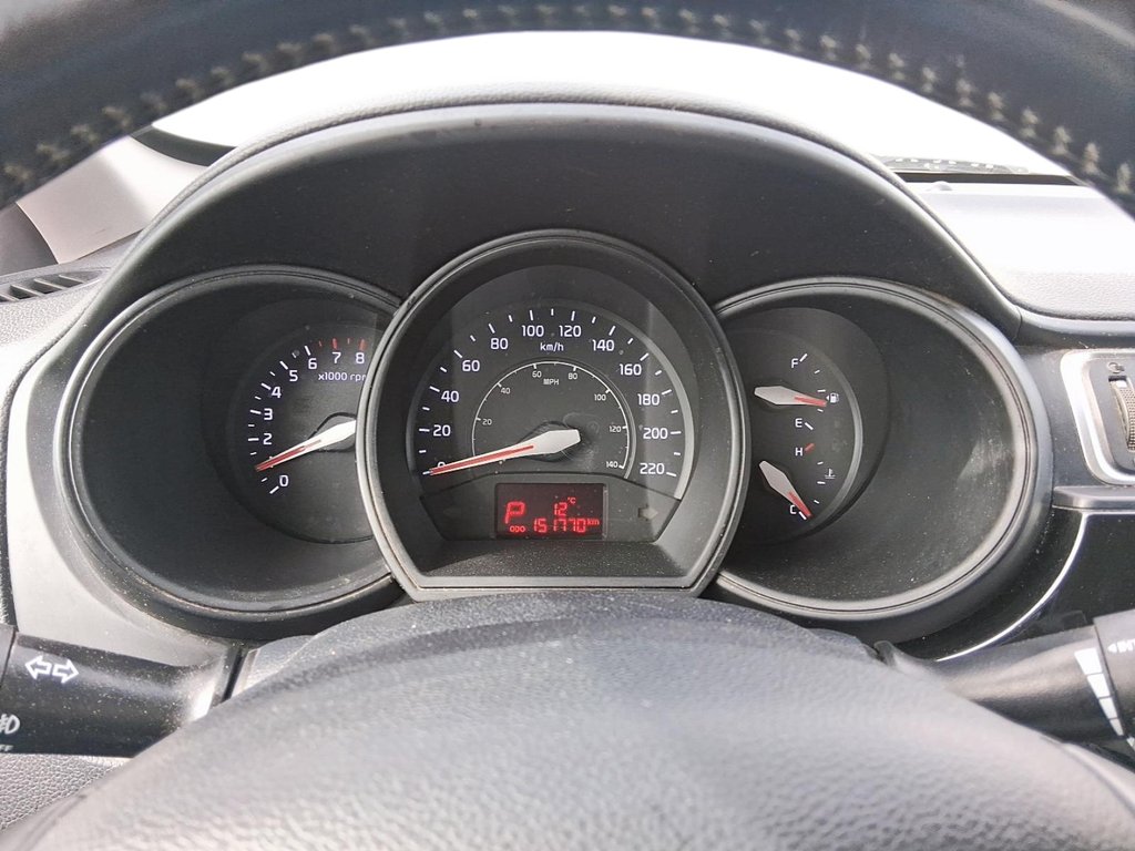 2017 Kia Rio5 EX Special Edition in Stratford, Ontario - 14 - w1024h768px
