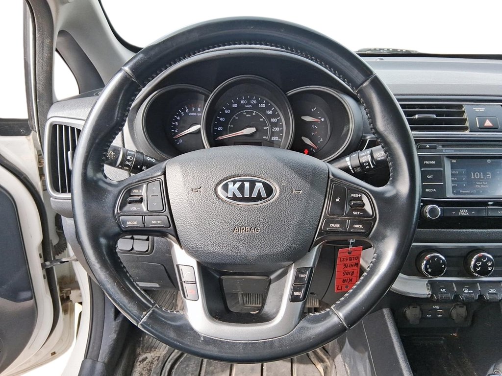 2017 Kia Rio5 EX Special Edition in Stratford, Ontario - 12 - w1024h768px
