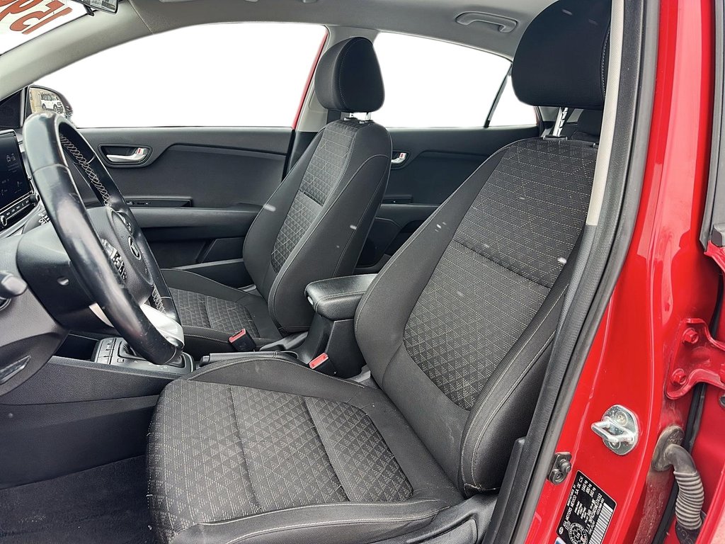 2021 Kia Rio5 LX+ IVT in Stratford, Ontario - 8 - w1024h768px