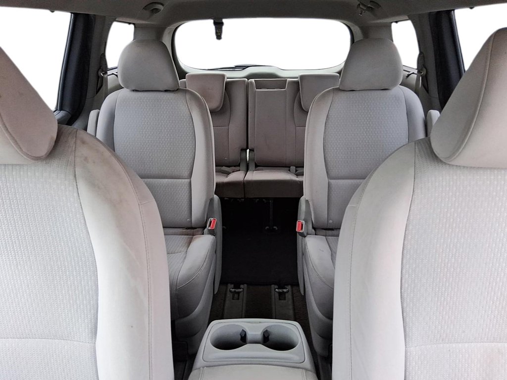 2016 Kia Sedona LX in Stratford, Ontario - 10 - w1024h768px