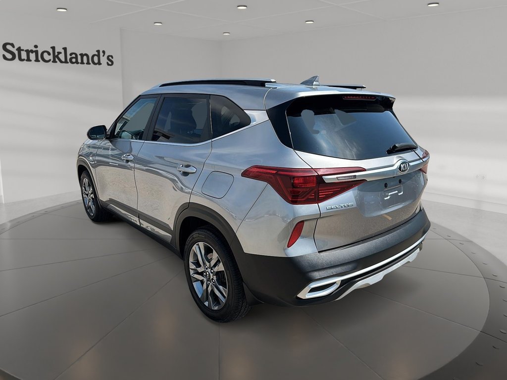 2021 Kia Seltos EX AWD in Stratford, Ontario - 4 - w1024h768px
