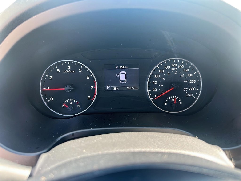 2022 Kia Seltos LX FWD in Stratford, Ontario - 13 - w1024h768px