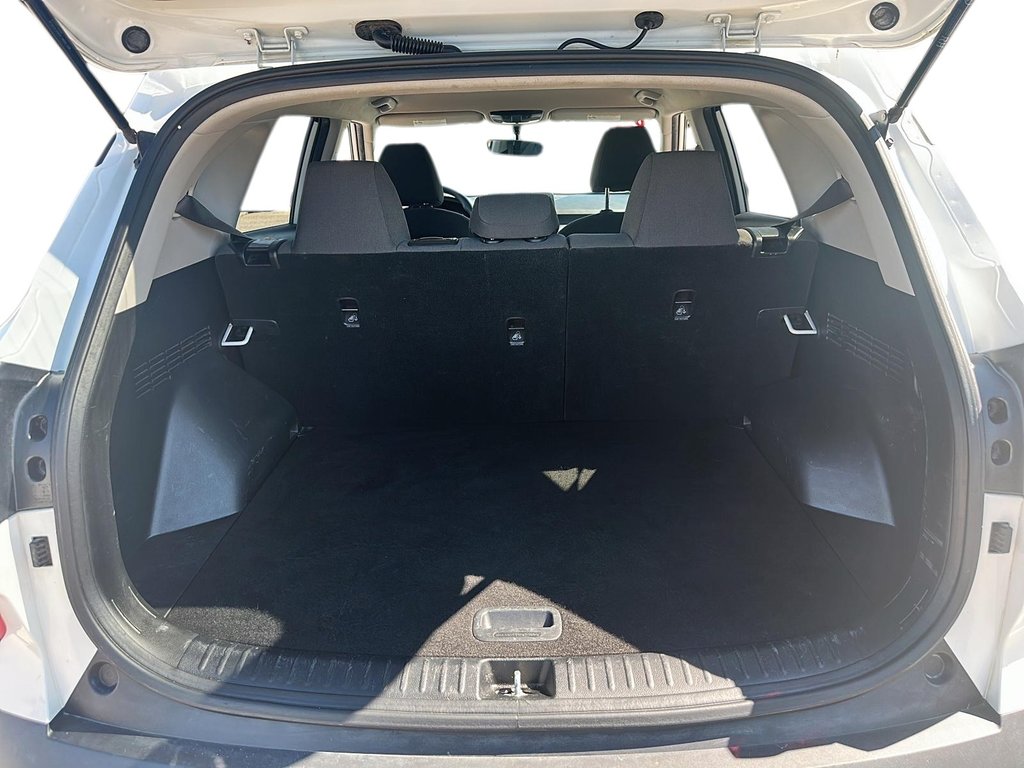 2022 Kia Seltos LX FWD in Stratford, Ontario - 6 - w1024h768px