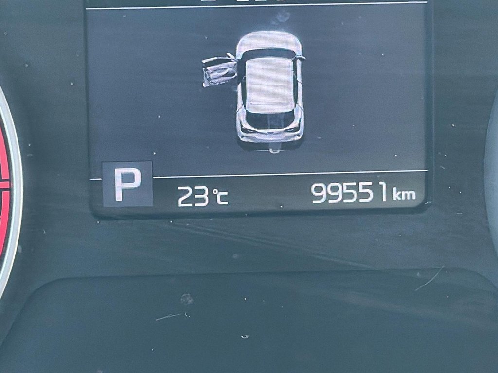 2022 Kia Seltos LX FWD in Stratford, Ontario - 12 - w1024h768px