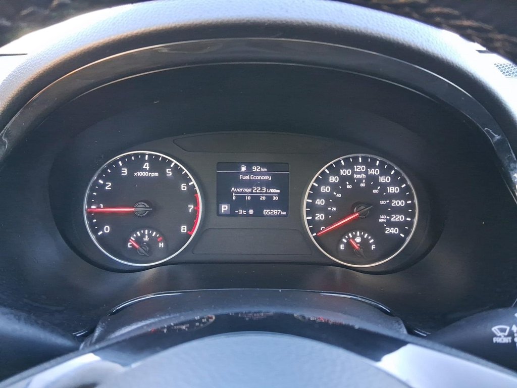 2023 Kia Seltos EX AWD in Stratford, Ontario - 14 - w1024h768px