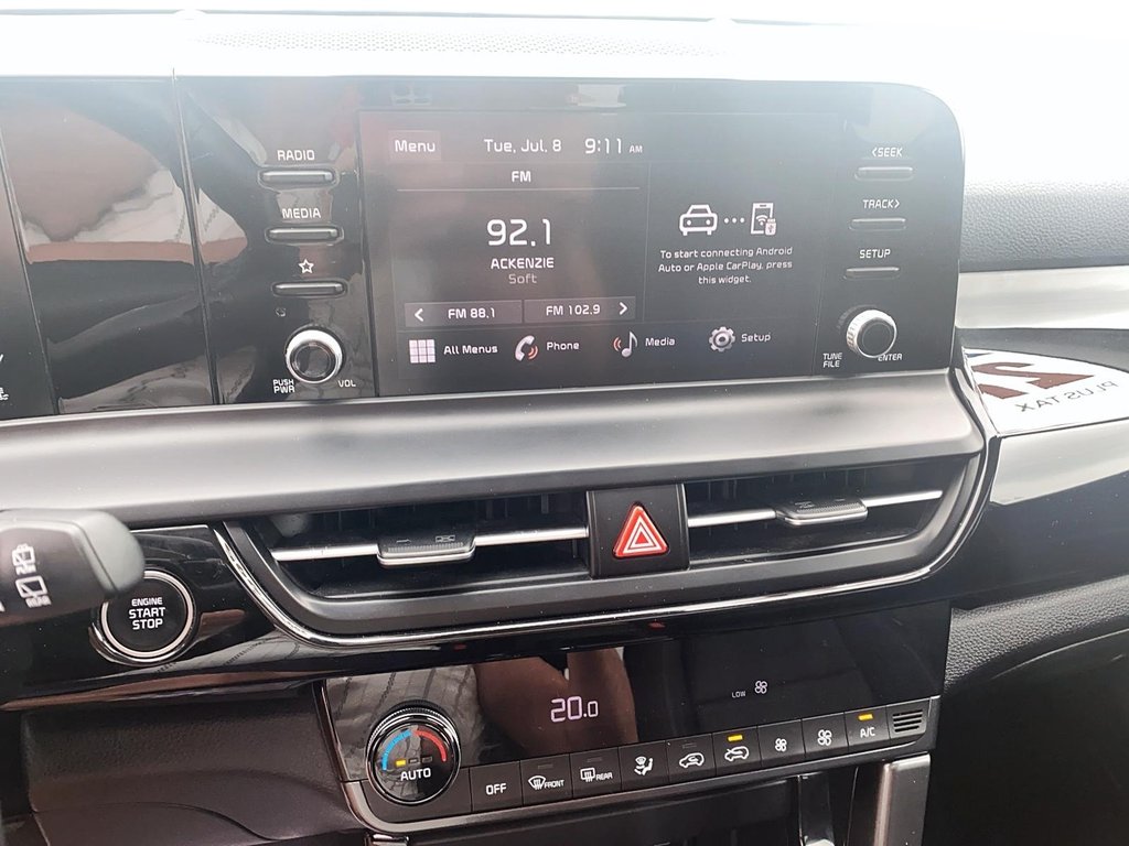 2024 Kia Seltos EX AWD in Stratford, Ontario - 13 - w1024h768px