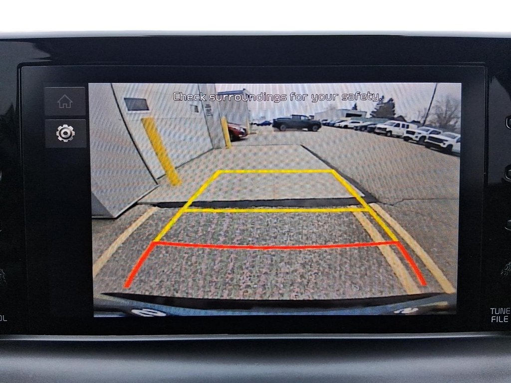 2024 Kia Seltos EX AWD in Stratford, Ontario - 18 - w1024h768px