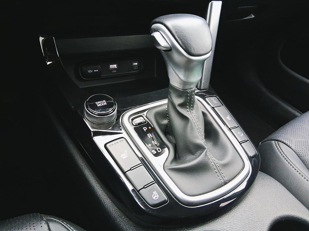 2024 Kia Seltos EX AWD in Stratford, Ontario - 16 - w1024h768px