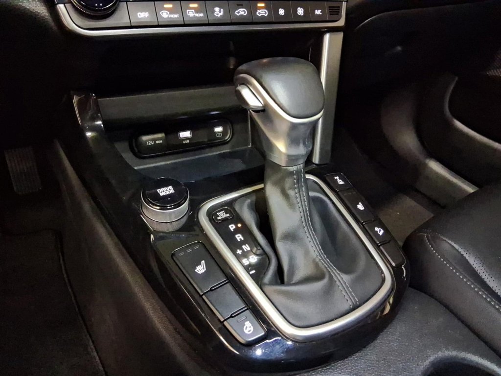 2024 Kia Seltos EX AWD in Stratford, Ontario - 16 - w1024h768px