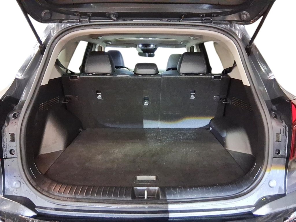 2024 Kia Seltos EX AWD in Stratford, Ontario - 6 - w1024h768px