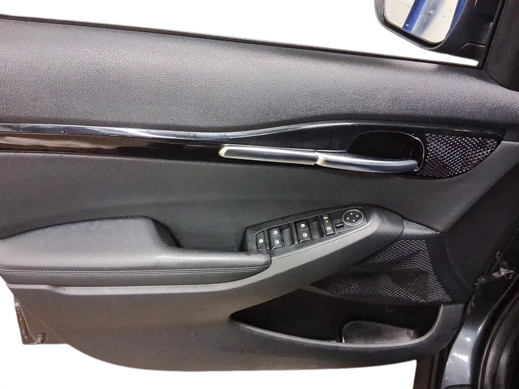 2024 Kia Seltos EX AWD in Stratford, Ontario - 11 - w1024h768px