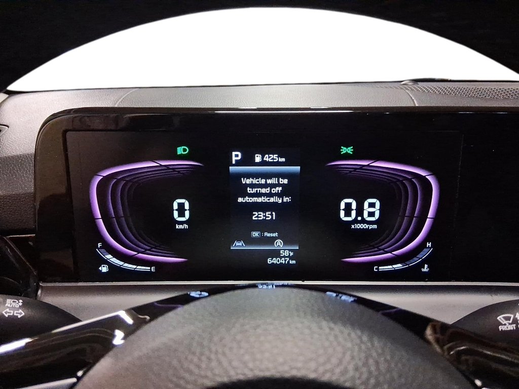 2024 Kia Seltos EX AWD in Stratford, Ontario - 14 - w1024h768px