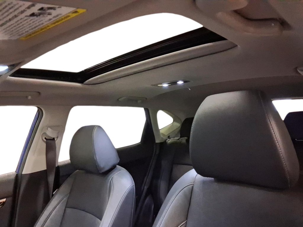 2024 Kia Seltos EX AWD in Stratford, Ontario - 17 - w1024h768px